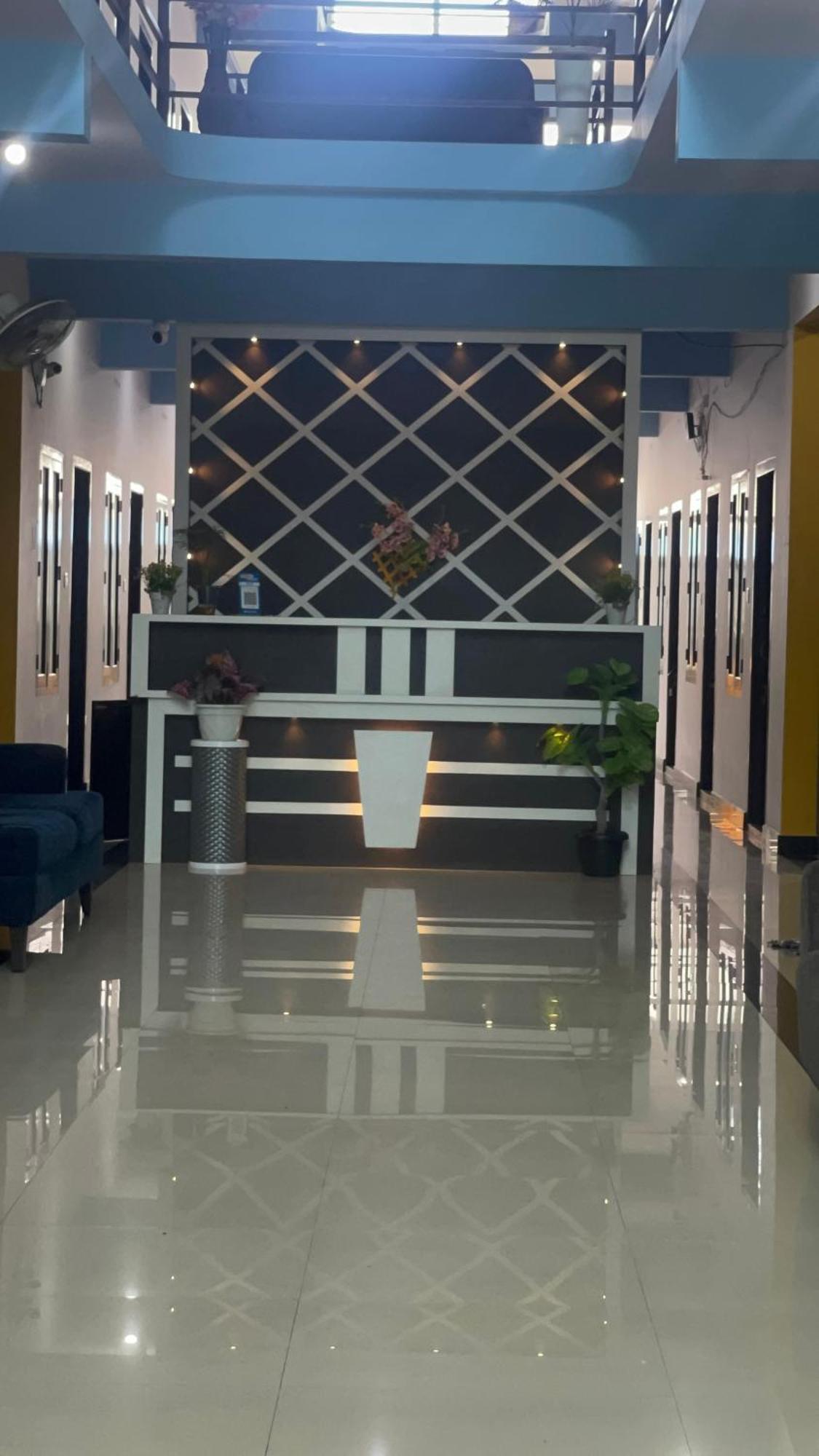 Nilastay Emirates Kazhakuttam Bagian luar foto